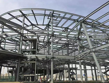 钢结构施工现场