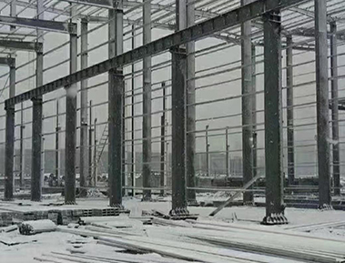 钢结构施工现场