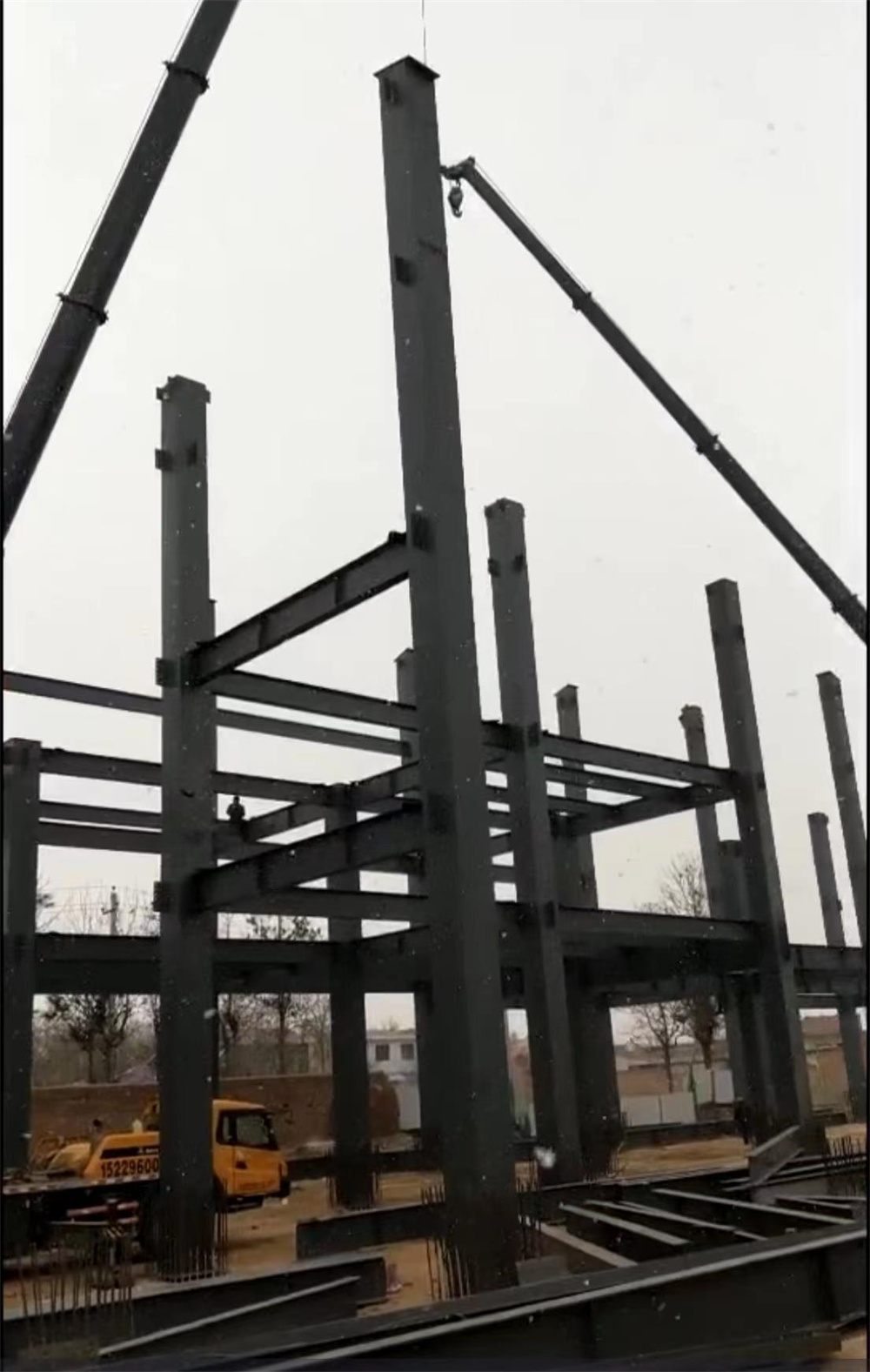 钢结构施工现场13