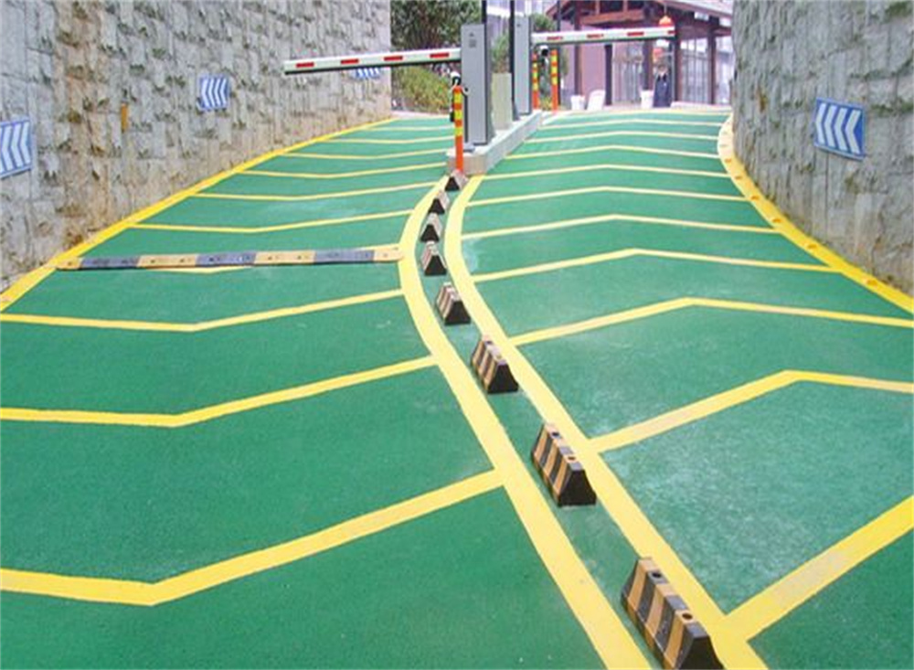 无振动止滑坡道